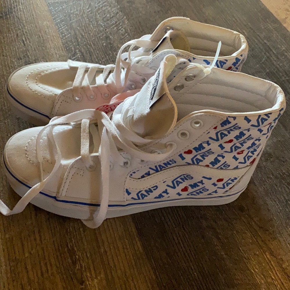 Brand new vans skateboard shoes